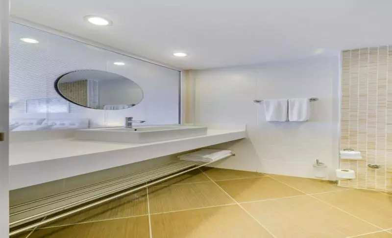 حمام هتل آرمونیا تعطیلات